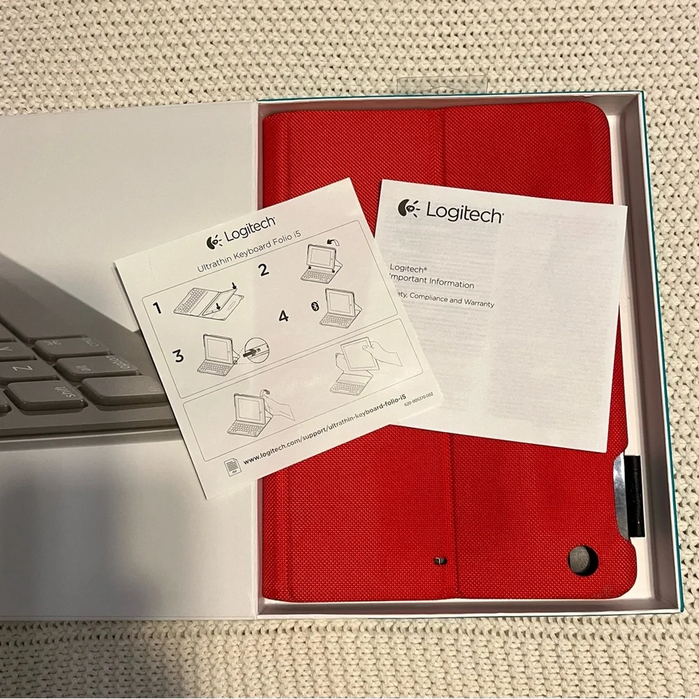 Logitech Ultrathin Keyboard Folio